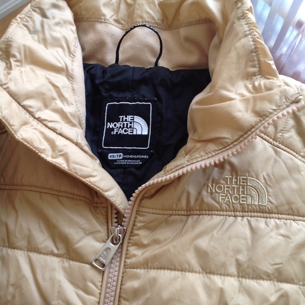 SOLD. The North Face Aleycia Insulate Jacket Sz XS